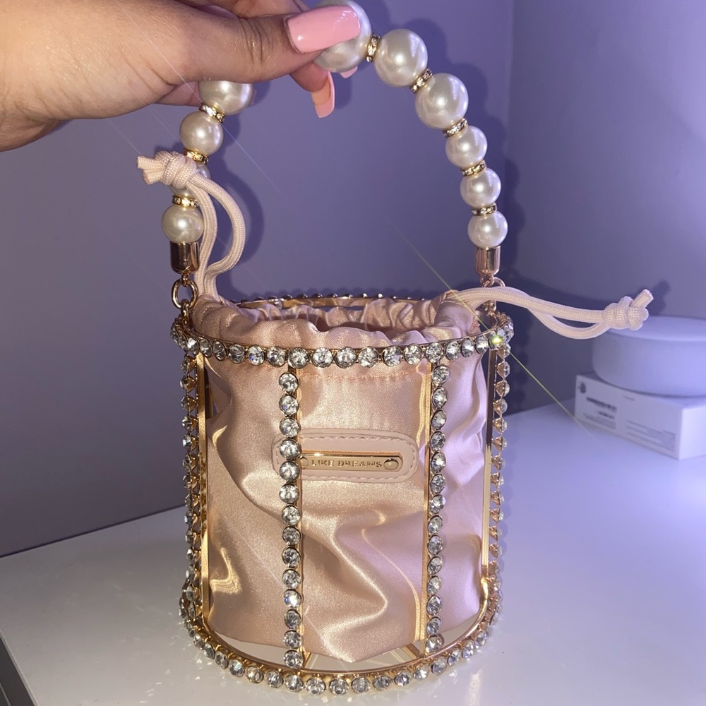 Sparkly clutch